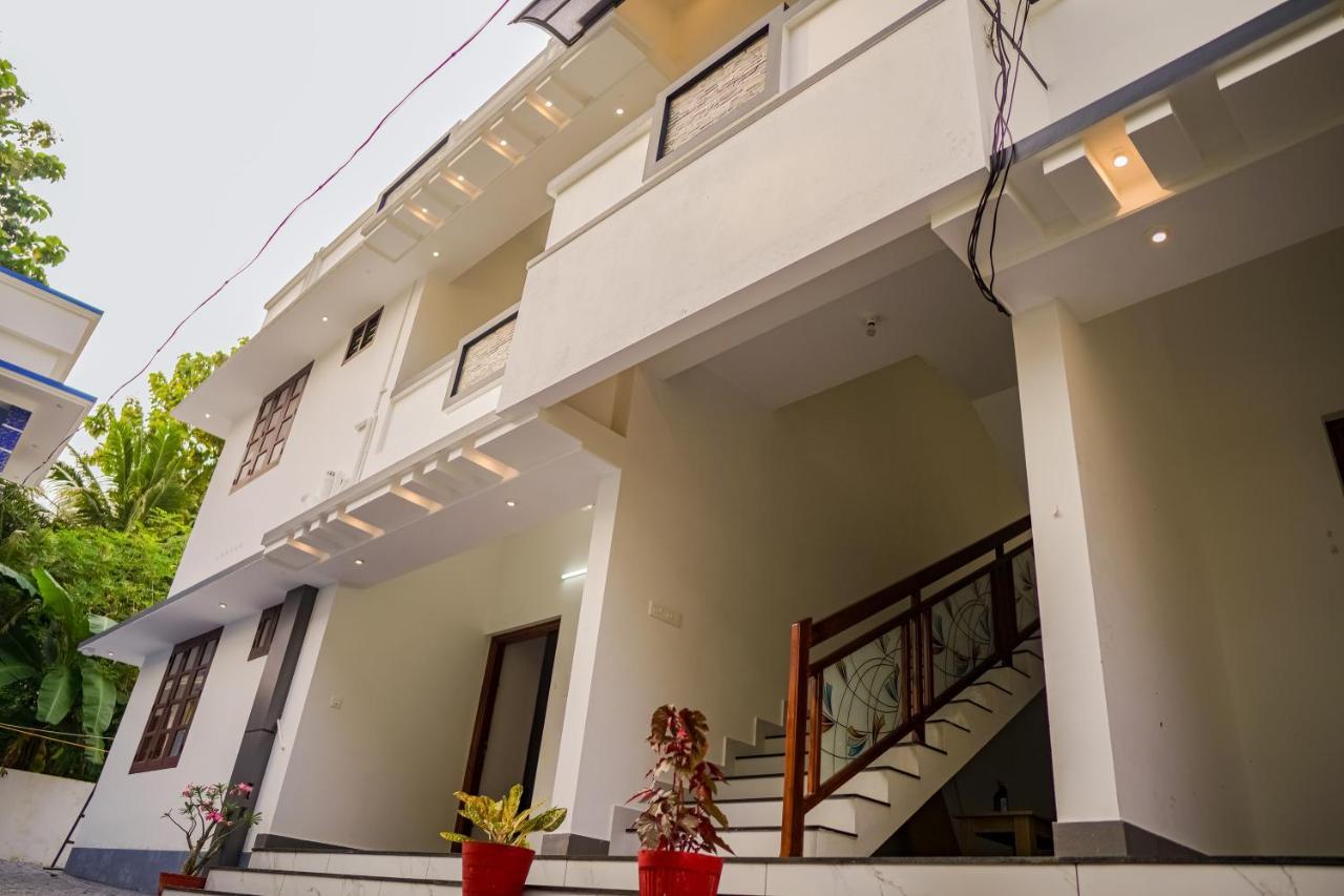 Shimano Square Guest House Varkala Luaran gambar