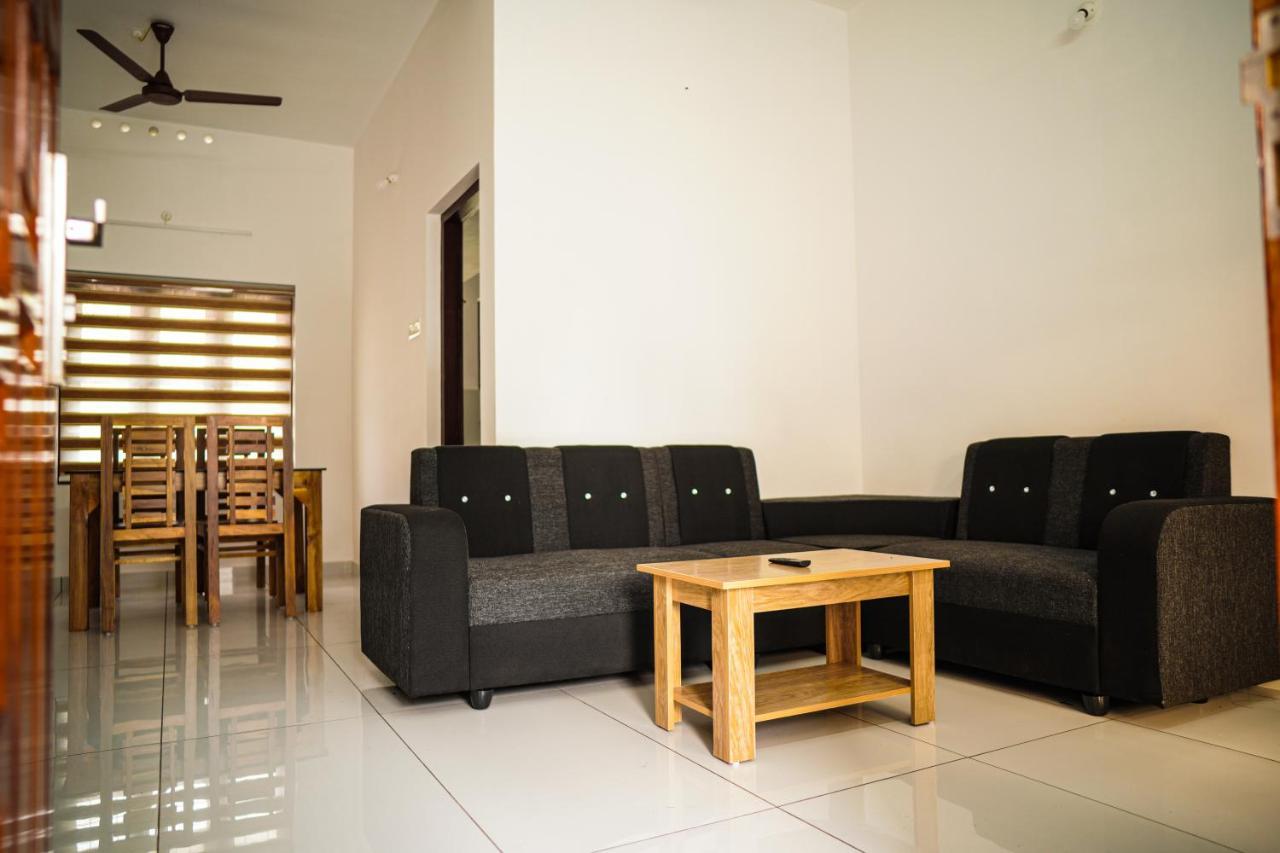 Shimano Square Guest House Varkala Luaran gambar